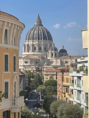 Cecilia's House - between Vatican and Trastevere